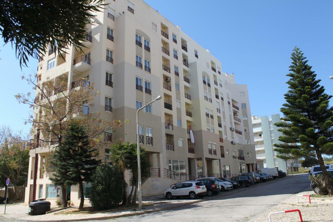 Apartment Edificio Caique C Armacao de Pera